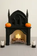 amin Dekoration im Gothic-Stil mit Kürbissen